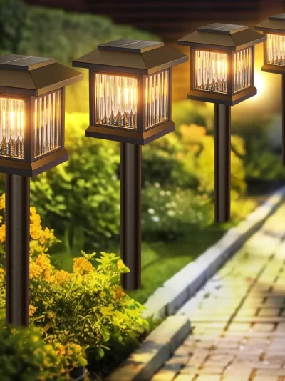 2/6-Pack Solar Auto On/Off Solar Garden &  Outdoor Lights